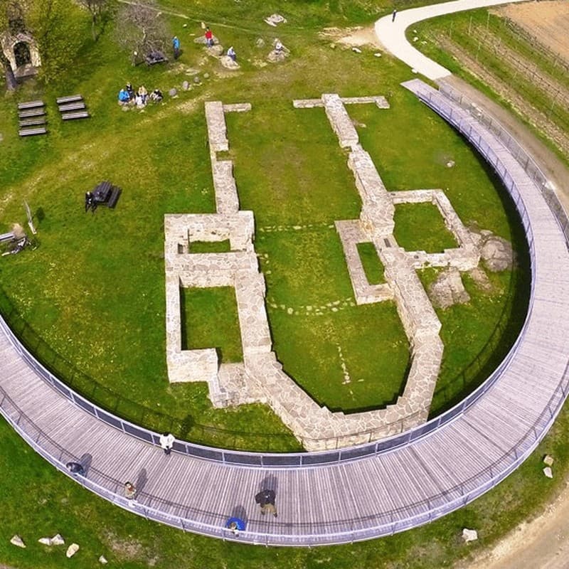Svatý kámen